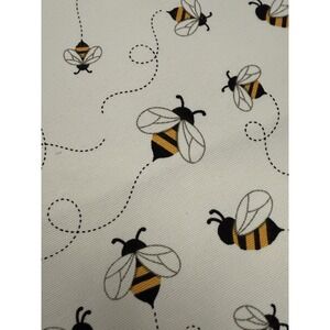 C&F Home Bee Table Runner 14X72 Farmhouse Honeybee Spring Summer NWT